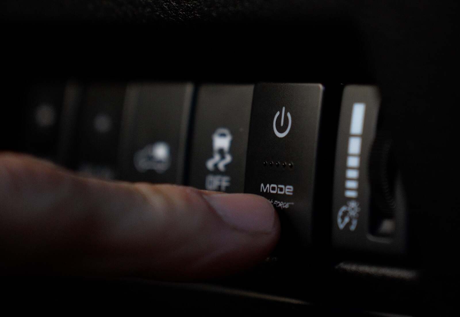 Three intelligent Lighting options  image