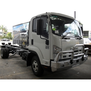 ECB Black Ripple Powdercoat Deluxe 3 BullBar with towpin to suit Isuzu FRR500 (FH) 2008 - Onwards