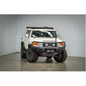 Offroad Animal Toro bull bar to suit, Toyota Fj Cruiser, 2011-2016