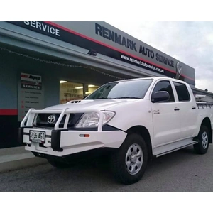 Ironman 4x4 Commercial Bull Bar to suit Toyota Hilux N70 2011 - 2015