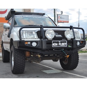 Ironman 4x4 Deluxe Bull Bar to suit Toyota Landcruiser 105 Series 1998 - 2007