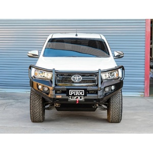 Piak Elite Loop Bullbar (Black Protection Plate) to suit Toyota Hilux  01/06/2018 - 30/04/2020