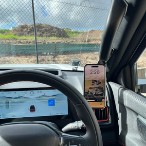 Scrub King Phone Mount to suit BYD Shark 6