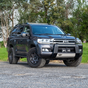 Ultimate9 Nudge Bar to suit Toyota Landcruiser 200 Series 2015 - 2022